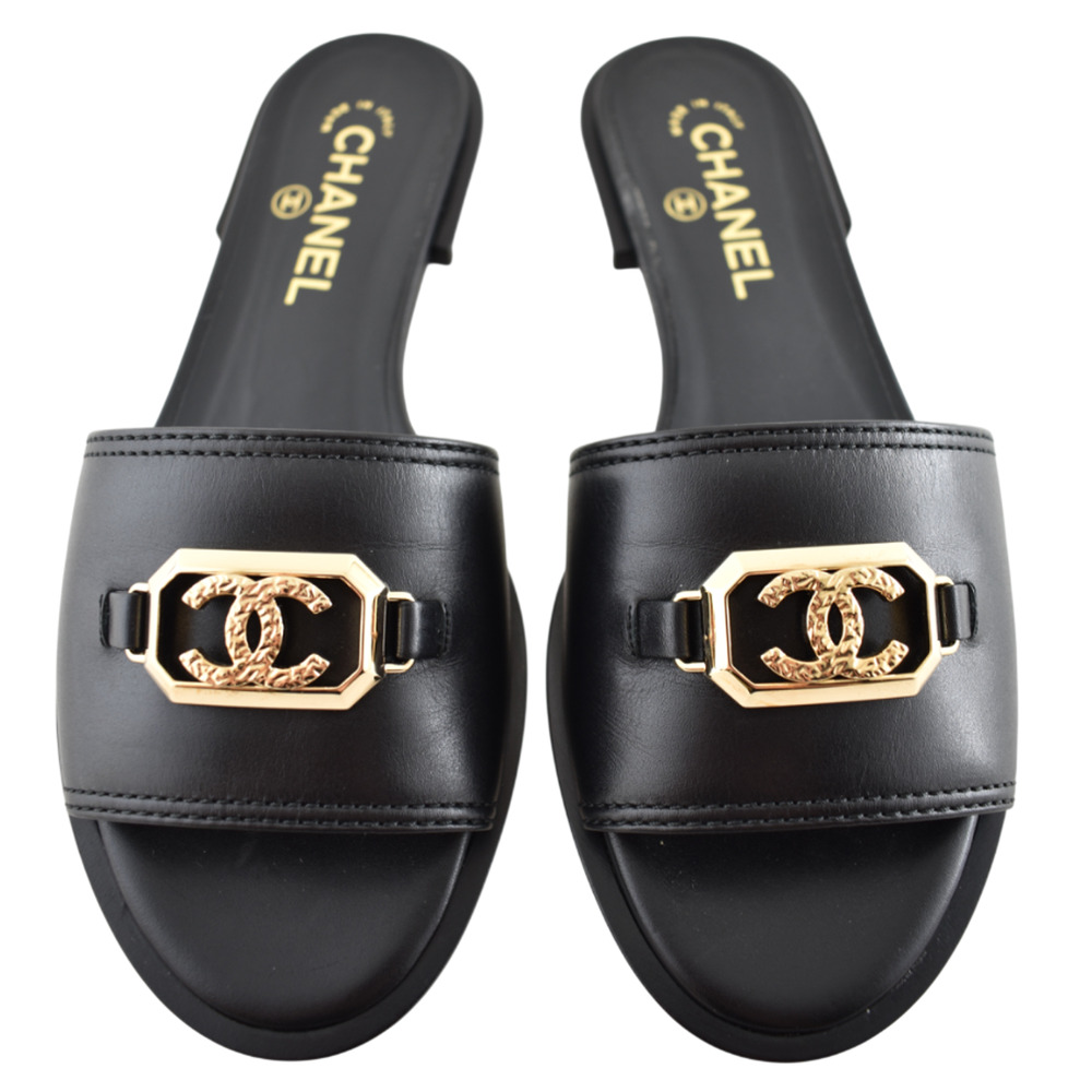 Chanel 23B Black Shiny Calfskin Leather Gold CC Logo Mule Slides Sandals Flat 38 - Picture 1 of 16